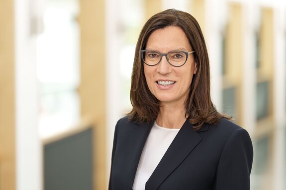 Porträt von Dr. Sibylle Steiner, Vorstandsmitglied